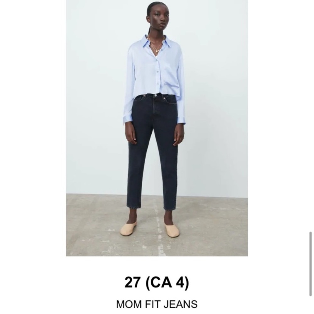 BNWT ZARA Mom Jeans